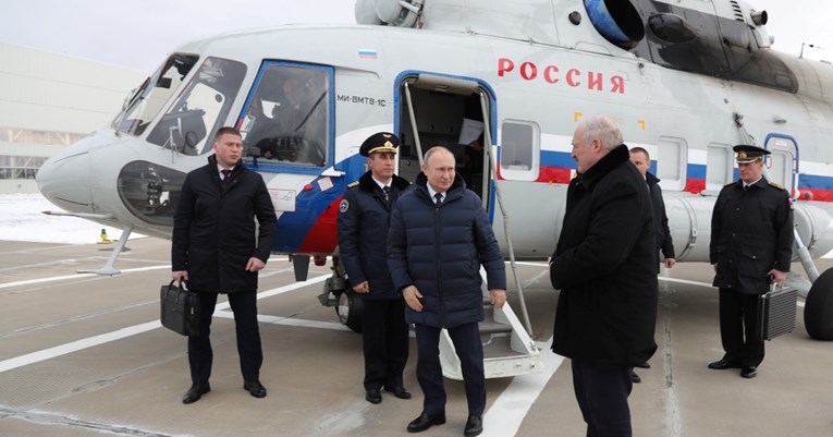 Srušio se helikopter koji prevozi Putina