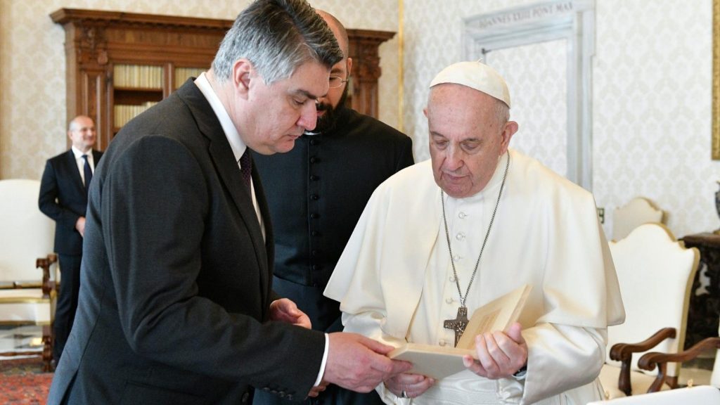 Glas Razuma Milanović: Papa je bio potreban glas razuma i mira - Hrvatski Medijski ...