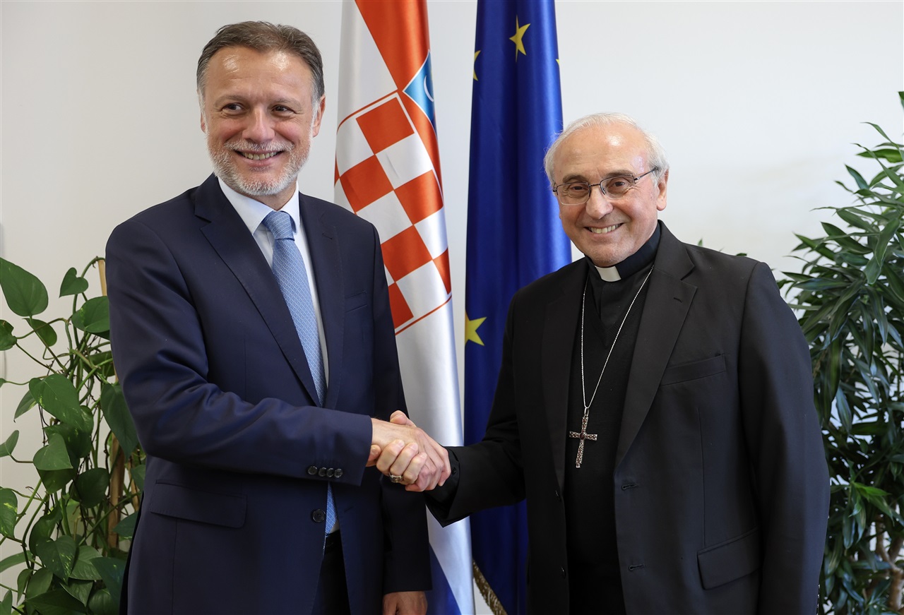 Jandroković s nuncijem: Najavio posjet Papi i tražio zaštitu Hrvata u BiH