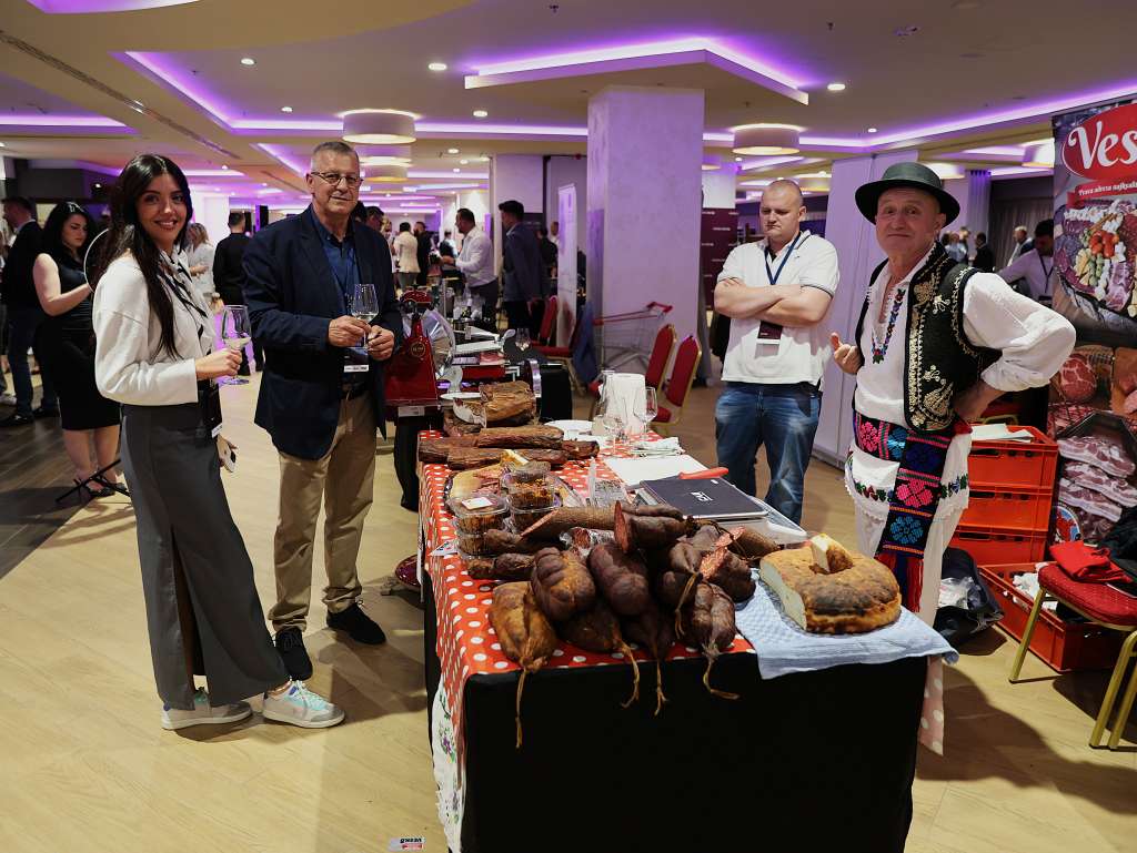 Herzegowine Festival u Mostaru okupio više od 60 izlagača i 250 vinskih etiketa