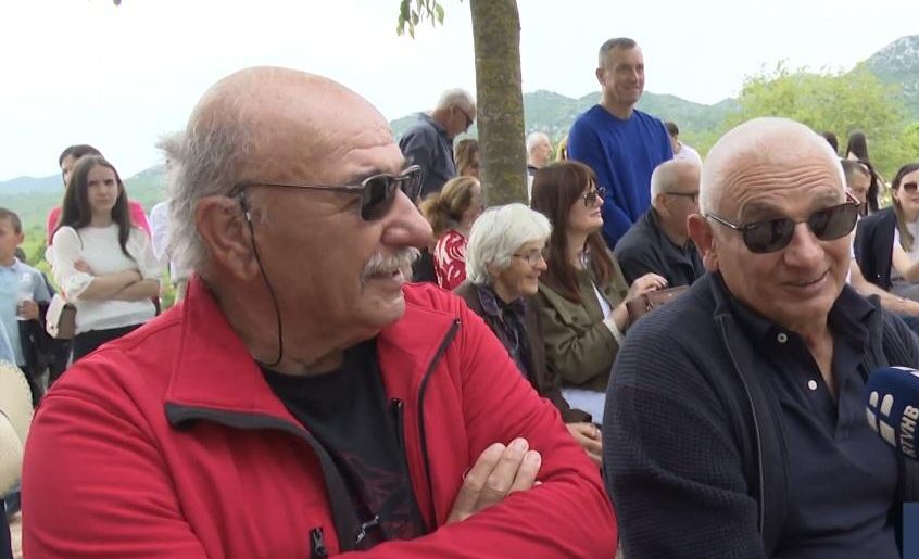 VIDEO Proslavljena Kraljica mira u Hrasnu