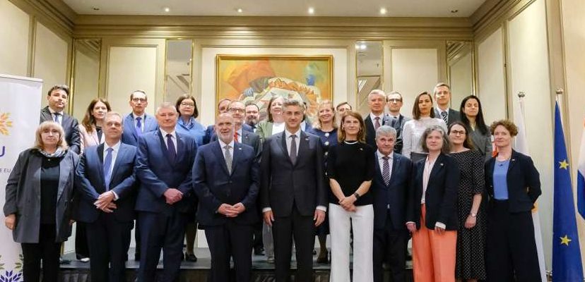 Plenković veleposlanicima iz EU naglasio važnost legitimne zastupljenosti naroda u BiH