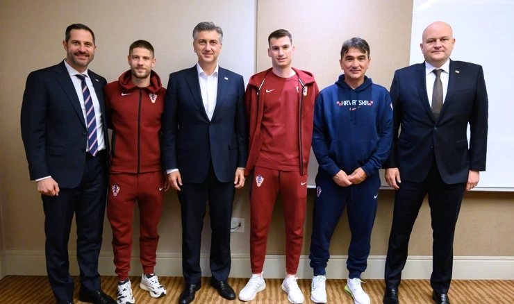 PLENKOVIĆ: Ova generacija je dala nezamislive stvari, čestitam Modriću