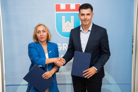 Široki Brijeg nastavlja gradnju reciklažnog centra, u rad puštena nova preša za otpad