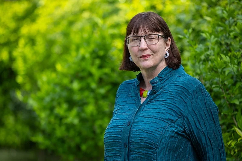 Velika Britanija imenovala Dawn McKen za novu veleposlanicu u Bosni i Hercegovini Velika Britanija imenovala Dawn McKen za novu veleposlanicu u Bosni i Hercegovini