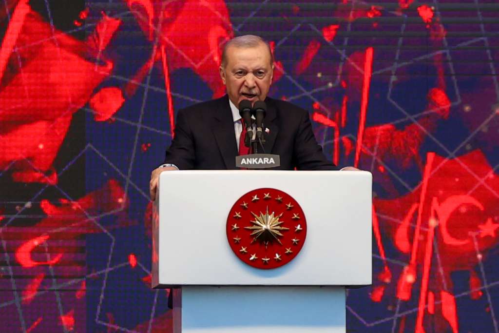 ERDOGAN: Turska provodi ‘potpunu revoluciju’ u obrambenoj industriji