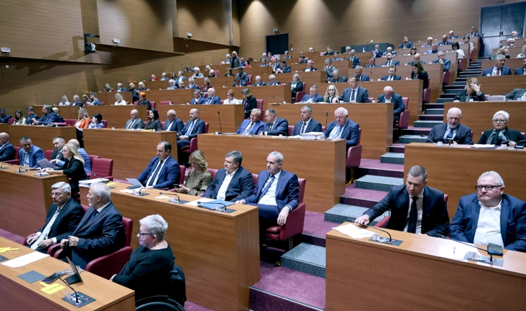 Oporba ni u 44. pokušaju nije uspjela smjeniti Plenkovića, izabran novi ravnatelj HRT
