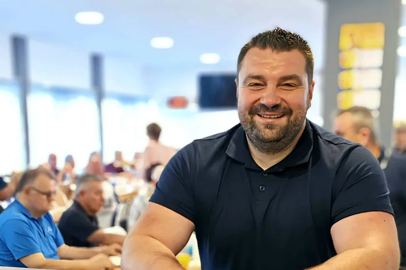 Devedesetkin Igor Balukčić pretekao “malog Komšića” u utrci za potpredsjednika RS