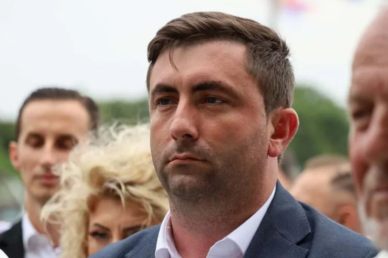Blanuša isključio Ljubišu Petrovića iz SDS-a zbog podrške Vukanoviću